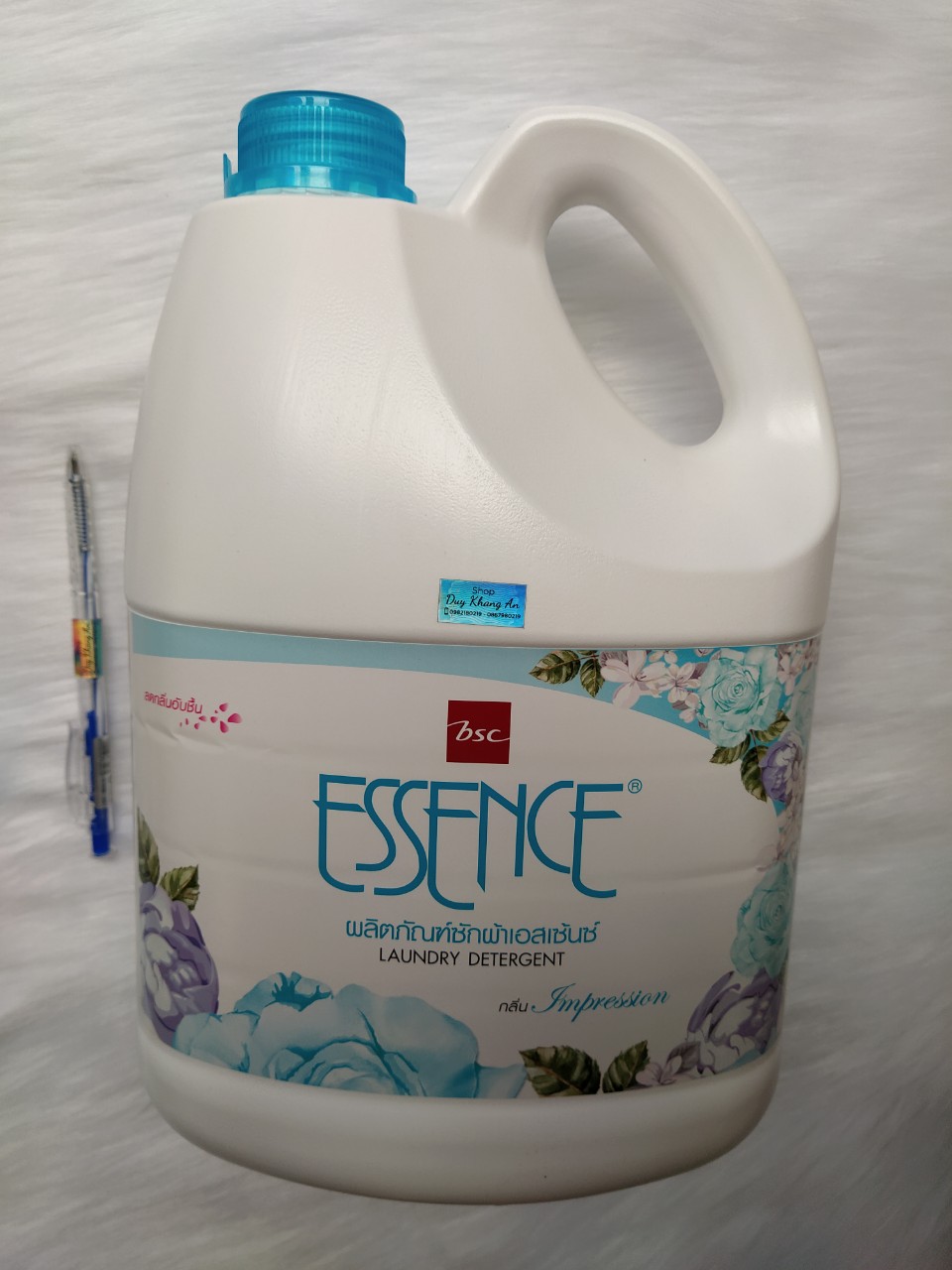 [HCM]Nước giặt Essence 3,5L Xanh nhập khẩu Thái Lan