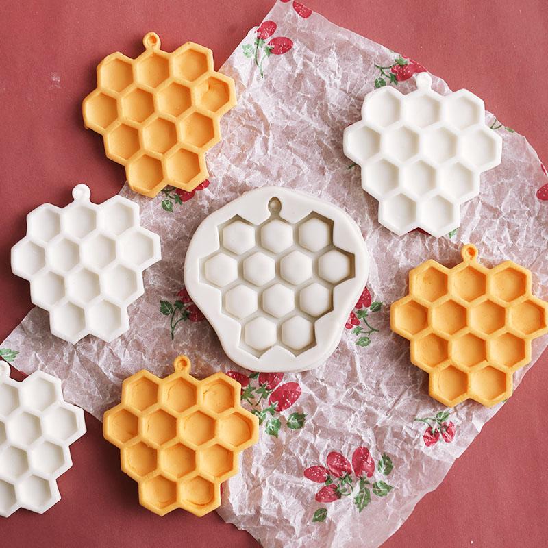 Mẫu Mới Tổ Ong Fondant Bộ Tạo Khuôn Hình Sô Cô La Silicone Bộ Tạo Khuôn Hình Mật Ong Tổ Ong Bánh Tổ Ong Bộ Tạo Khuôn Hình Hoạt Hình Đáng Yêu