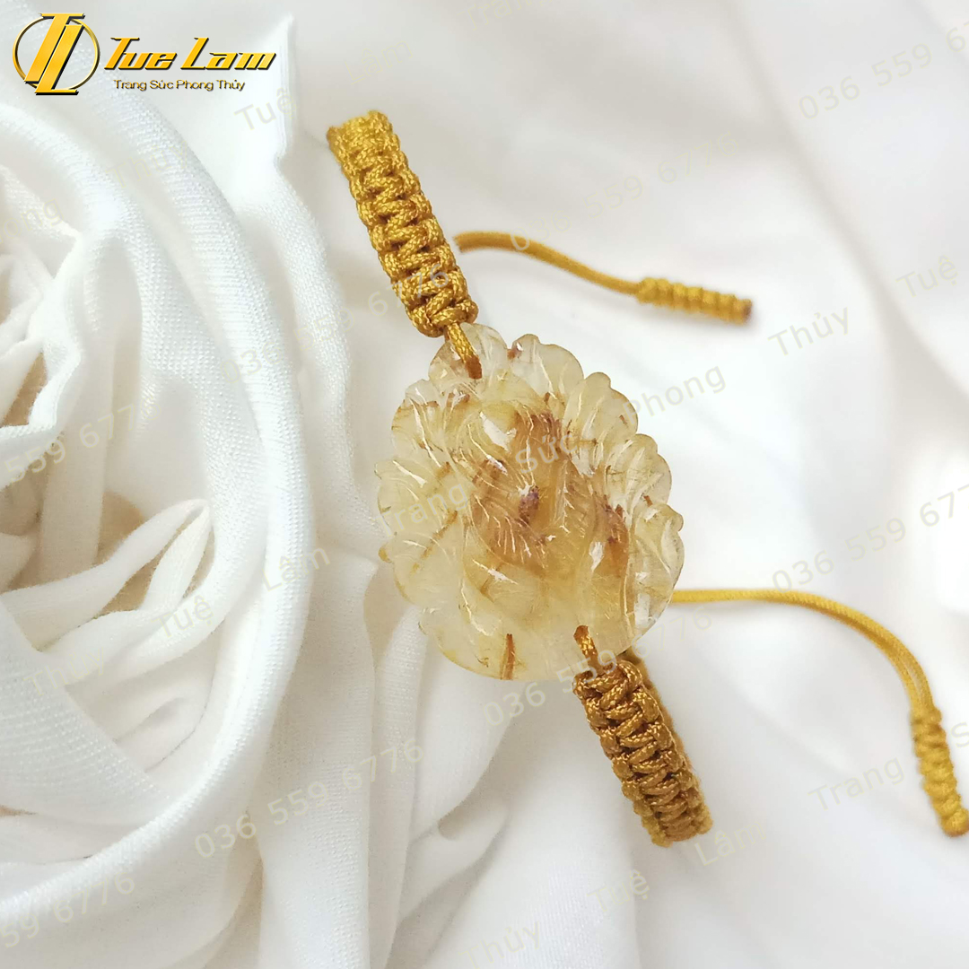 [Hàng Sale] Vòng Tay Chỉ Bện Hồ Ly Chúa Đá Thạch Anh Tóc Vàng - Mệnh Kim Thổ