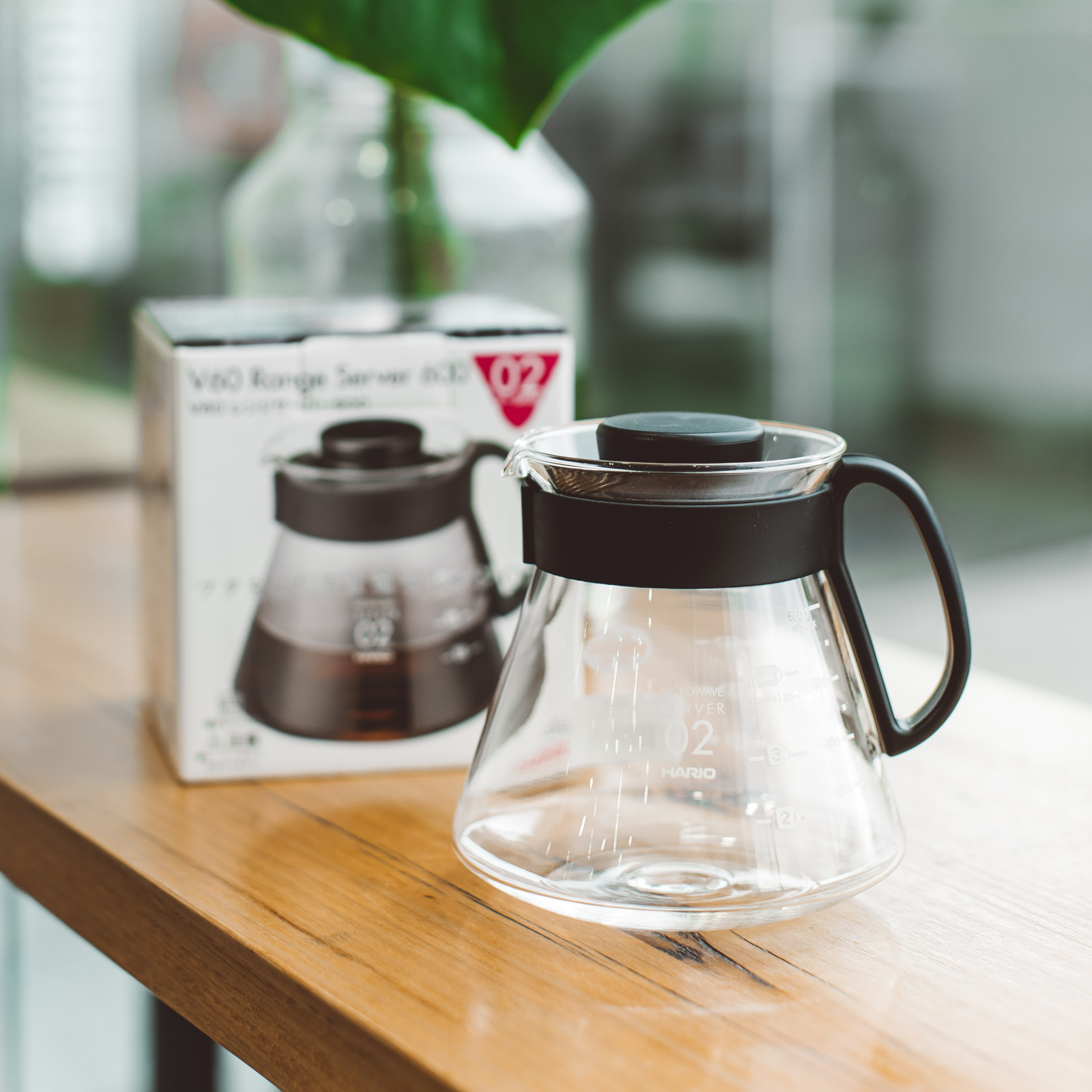 Bình Nước Thủy Tinh Phục Vụ Cà Phê Hario V60 Range Server