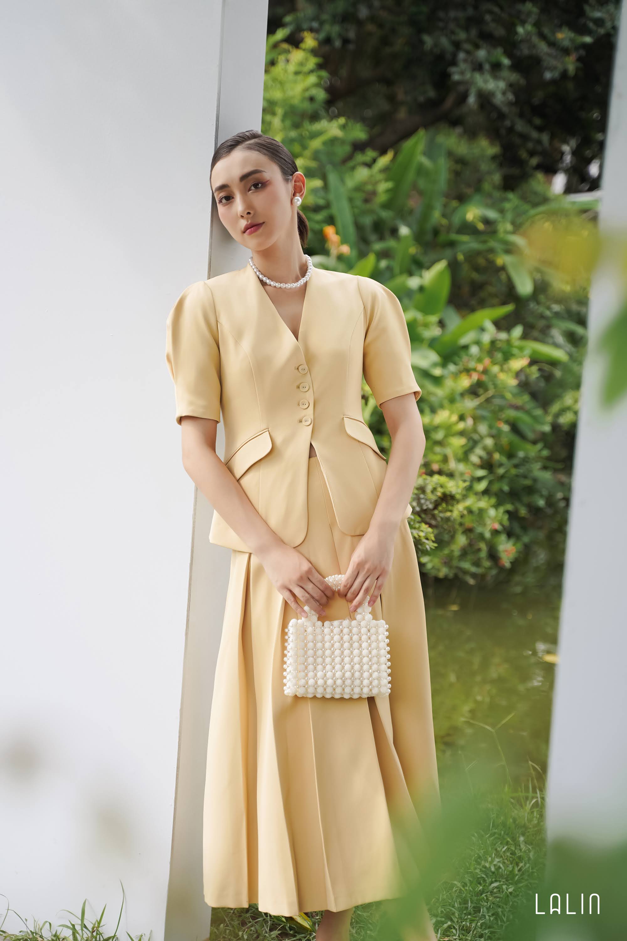 Áo Blazer nữ LALIN thiết kế tay bồng chiết eo SENLA