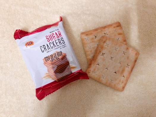 BÁNH LÚA LẠT CREAM CRACKERS (HỘP 15 GÓI)