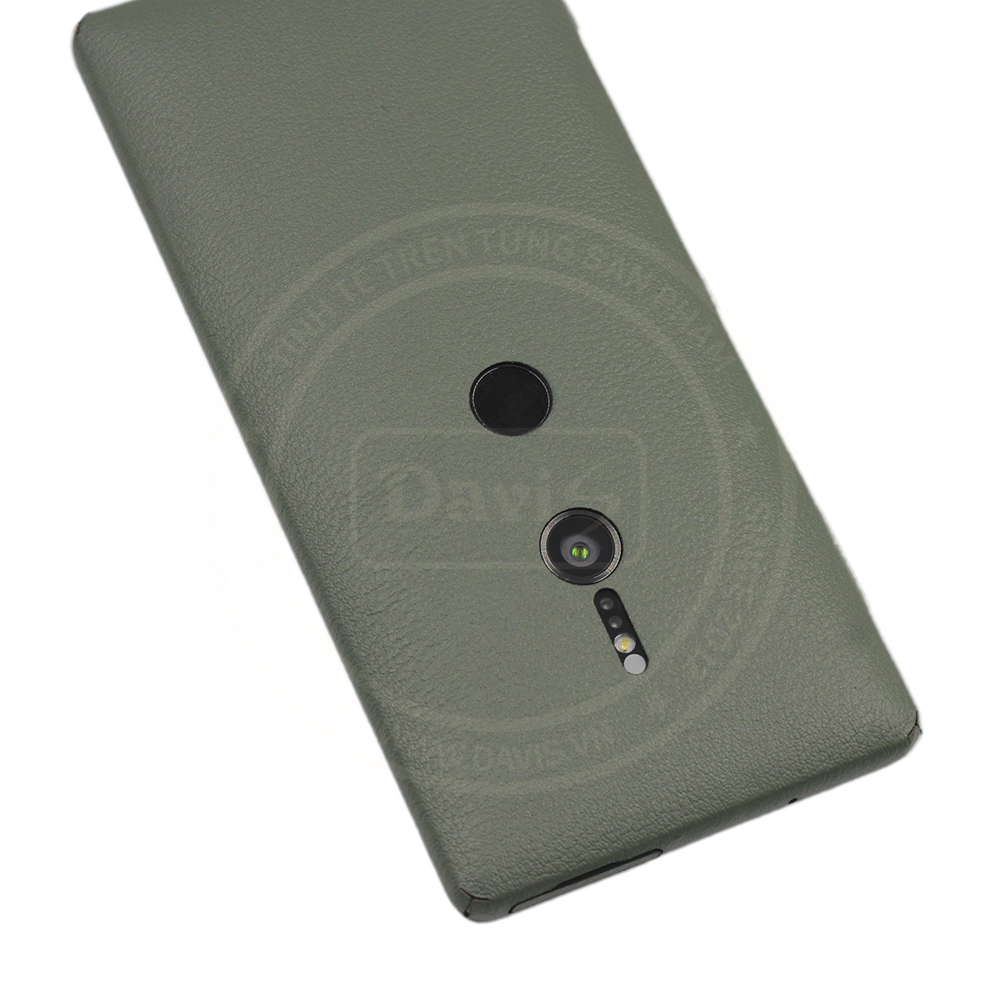 Leather skin for Xperia XZ2 - Davis