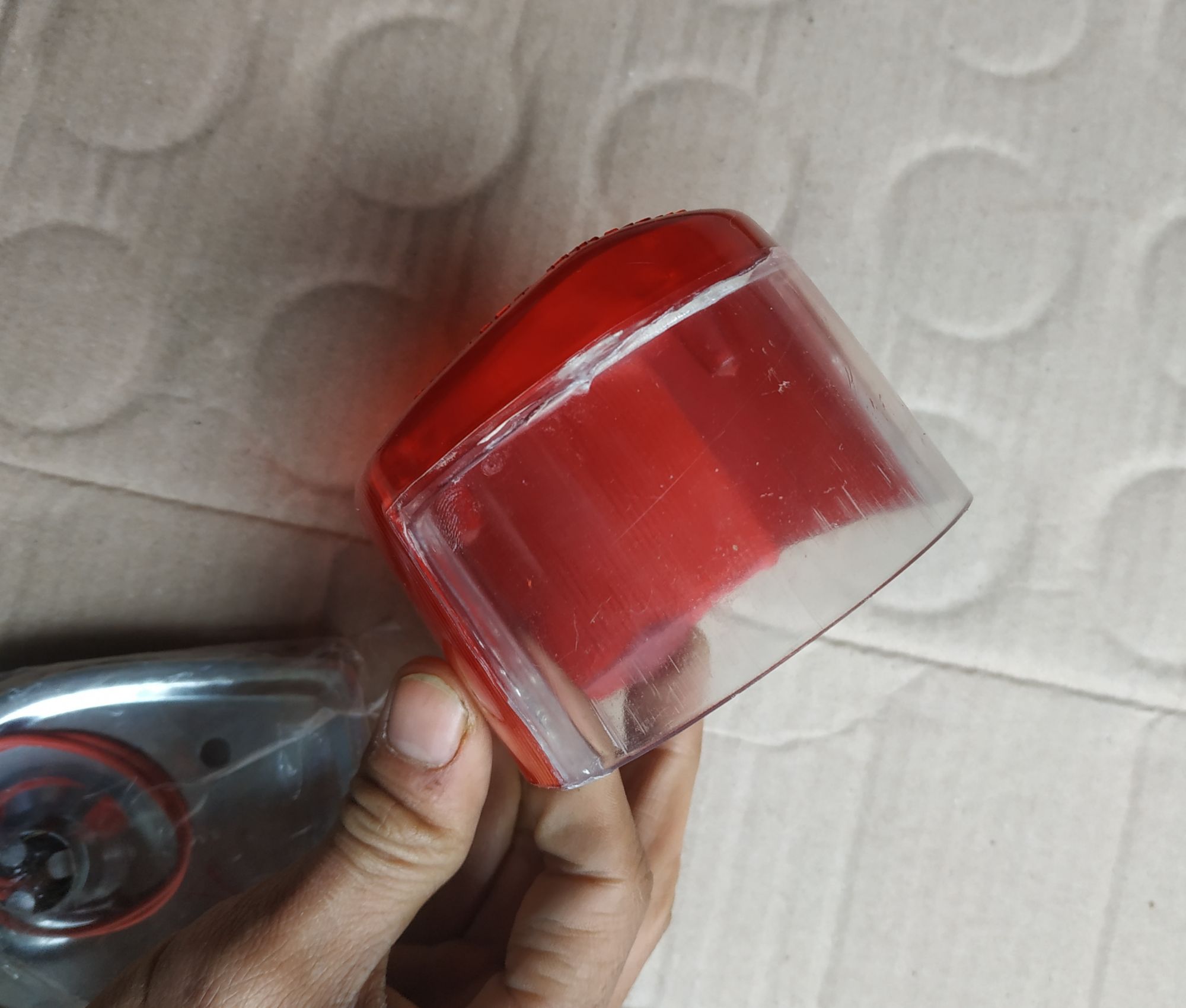 bộ nắp hậu đế đèn lái stop xe cup 81