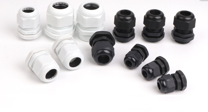 Ốc siết cáp PG7 - Túi 100 cái