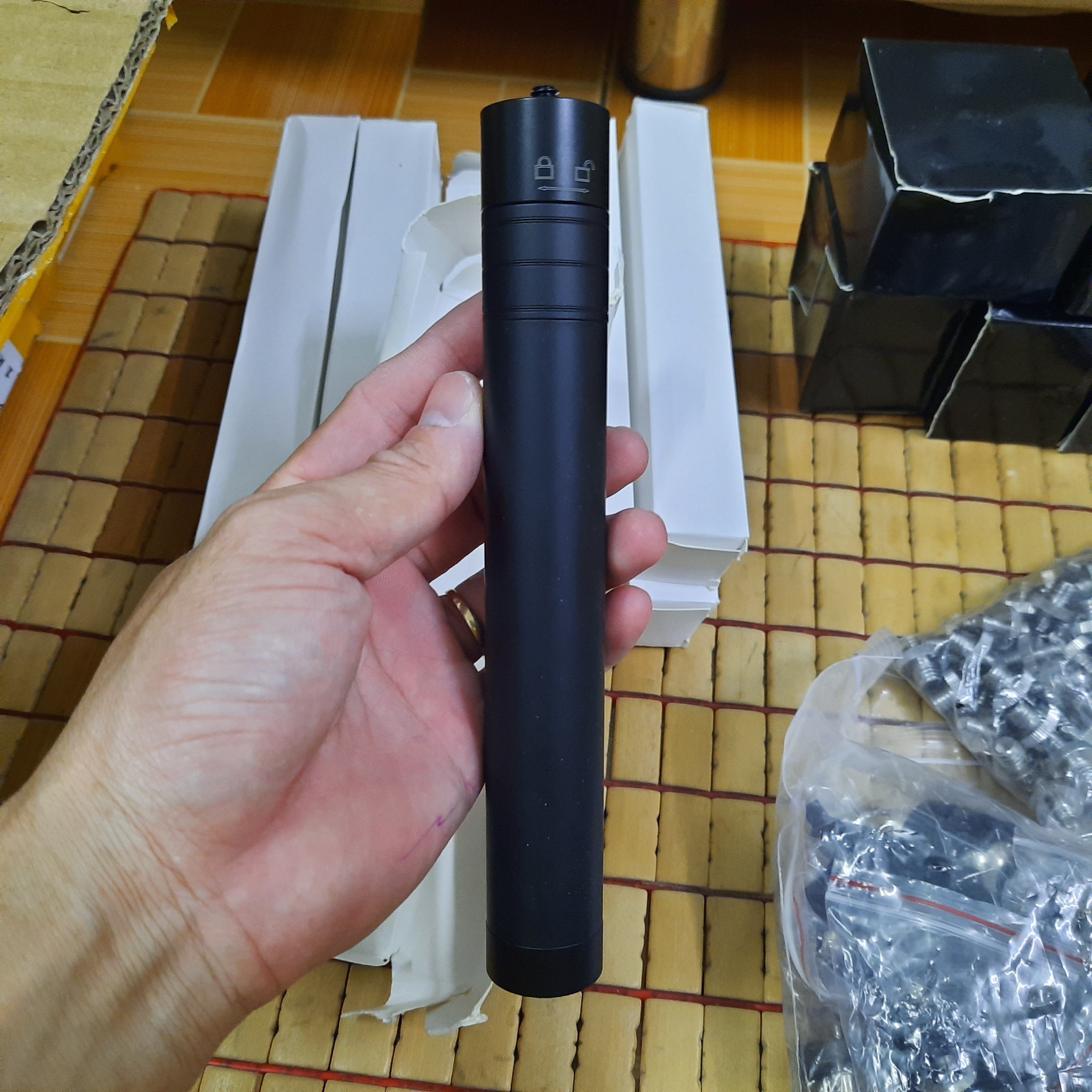 Gậy nối dài Gimbal DJI Osmo Mobile hoặc gắn GoPro 11/10/9 và Action Camera bằng hợp kim có thể điều chỉnh độ dài tùy ý (kèm mount không kèm chân đỡ)