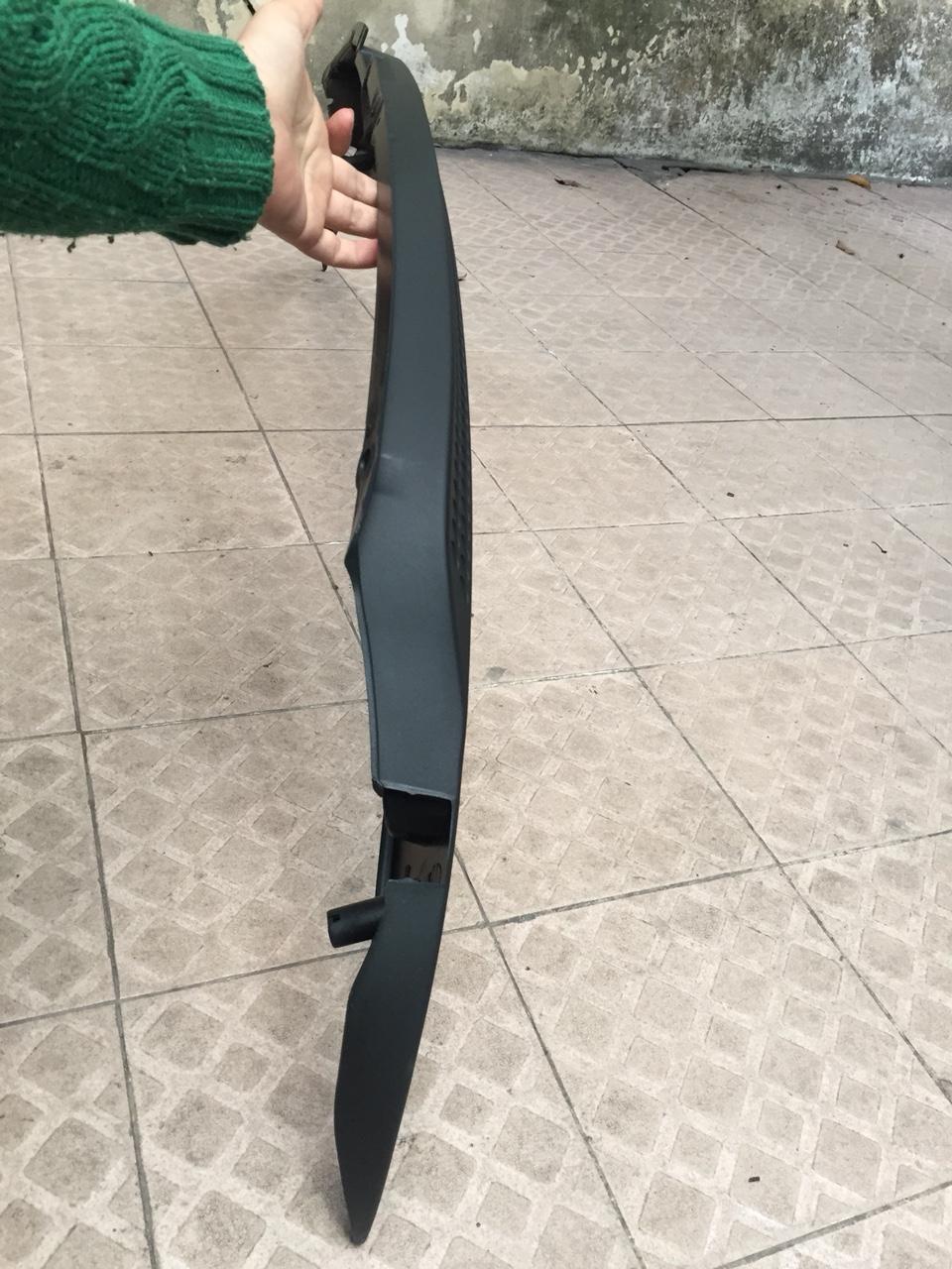 Tấm chắn nước dưới kính Daewoo Matiz 1,2&Chery QQ3