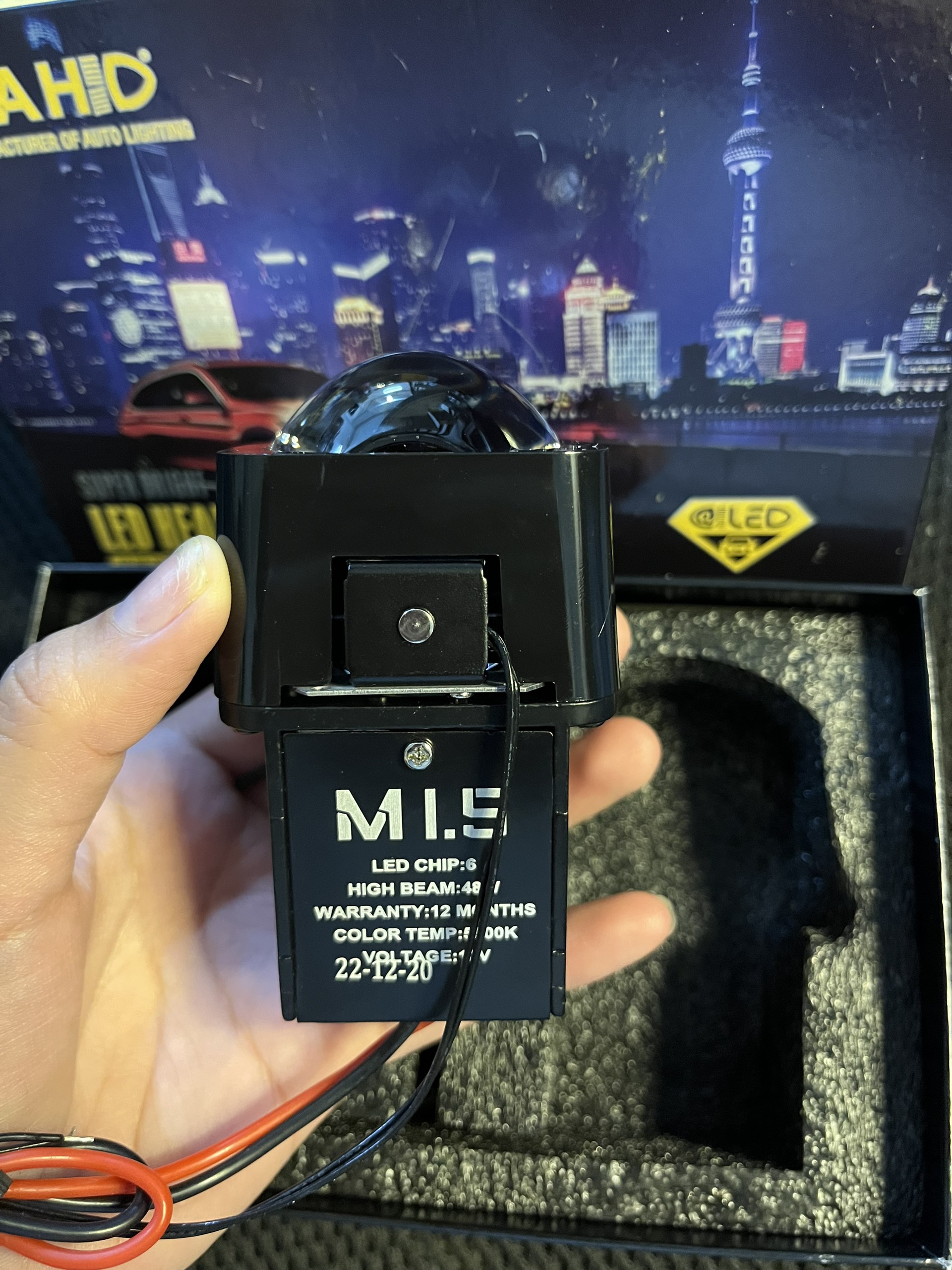 Đèn pha bi cầu 1.5