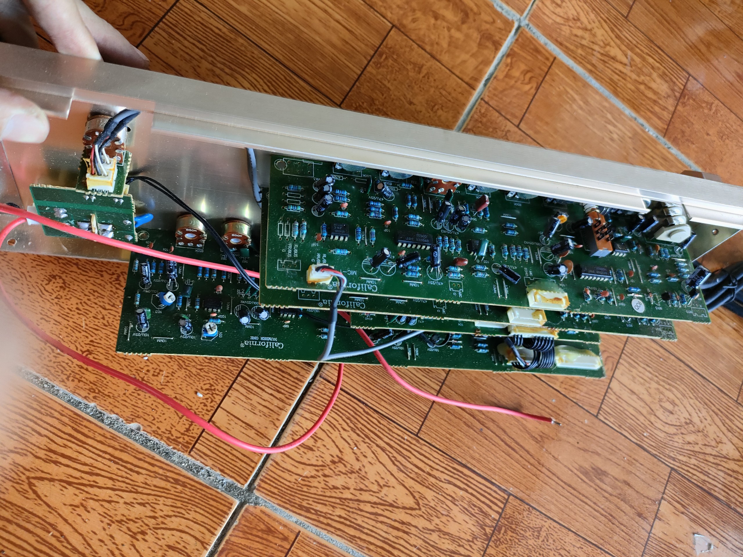 Mặt ampli Number one IC M65831ap