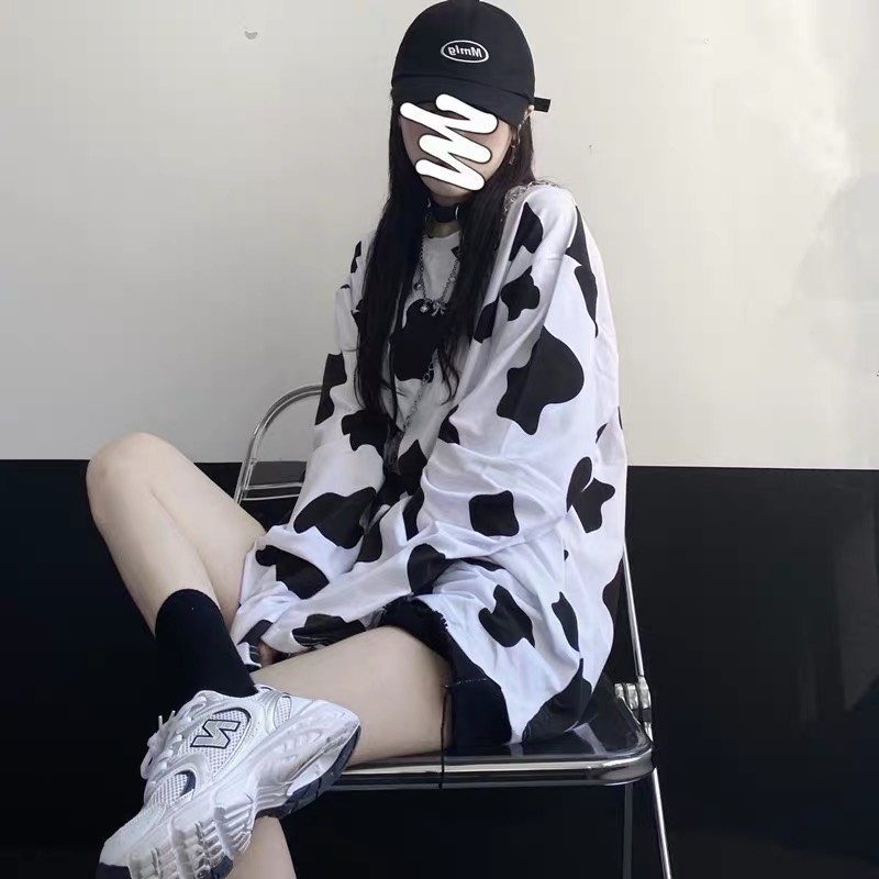 Áo thun tay dài bò sữa