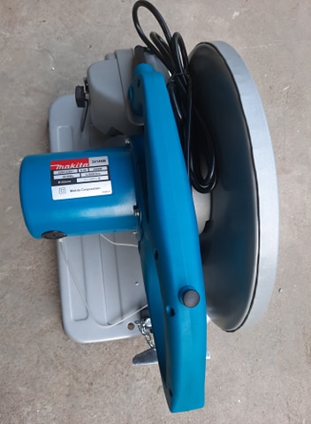 Máy cắt sắt 2414NB tặng kèm lưỡi cắt
