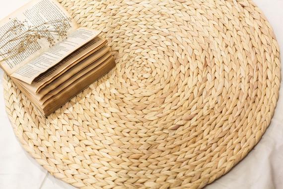 Round Handmade Water Hyacinth Carpet - D 60cm
