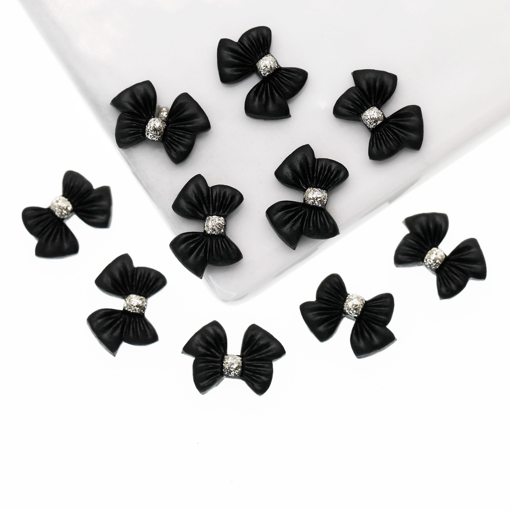 Set charm nơ đính móng đen trắng nail