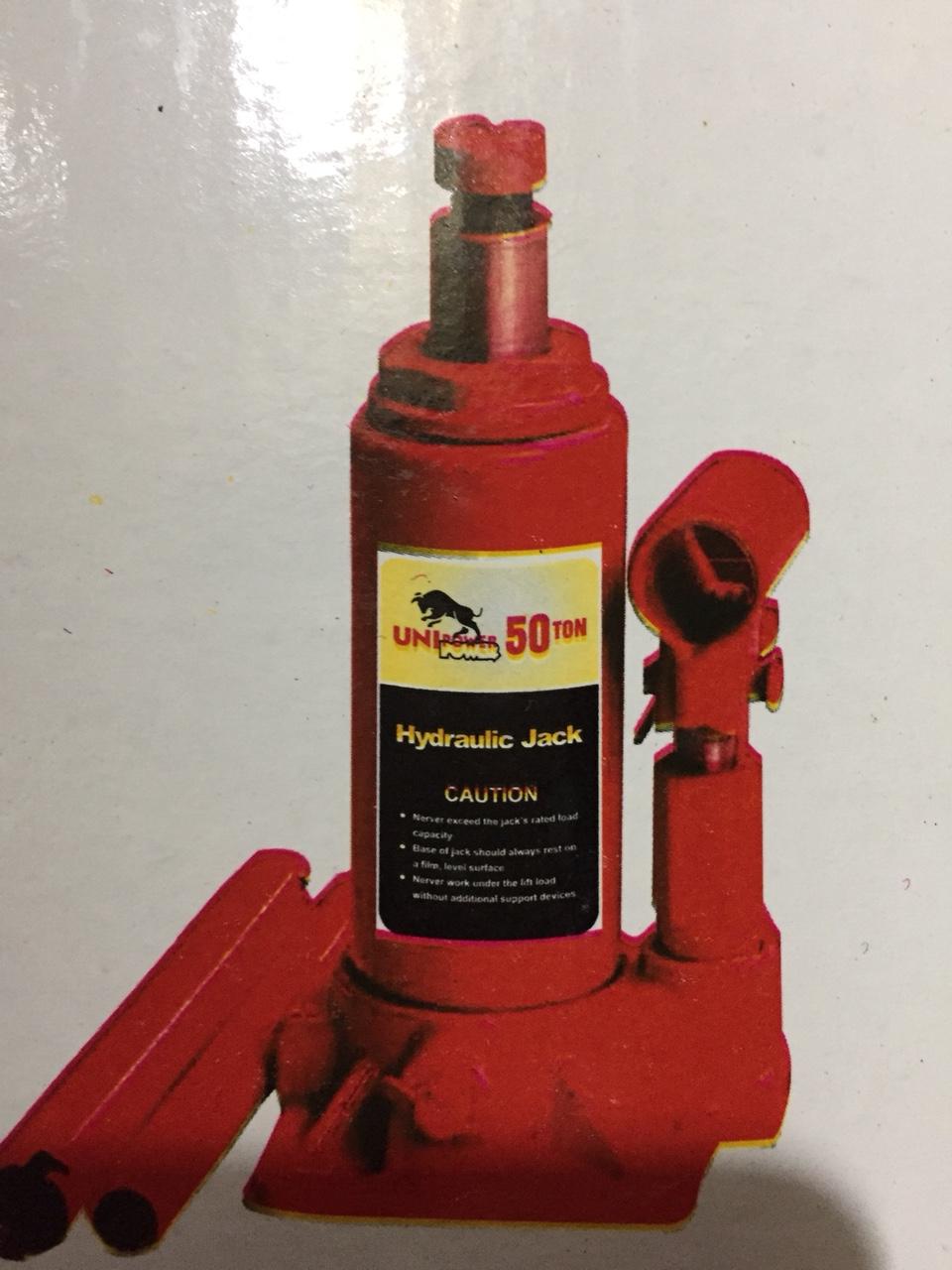 Kích thuỷ lực 50 tấn; kich thuy luc 50 tấn; con đội thuỷ lực 50 tấn Phù hợp cho anh em xe tải; xe con hoặc trong nhà xưởng... Dùng nâng những vật nặng cần kích lên thì quả là hiệu quả đó các bạn vừa đơn giản vừa chi phí rẻ