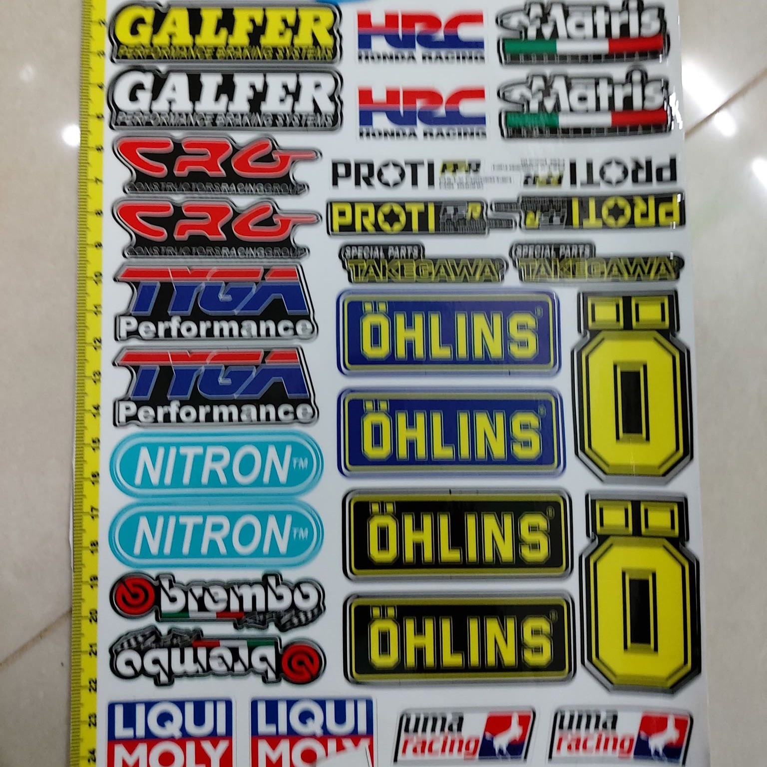 Set tem logo sticker trắng