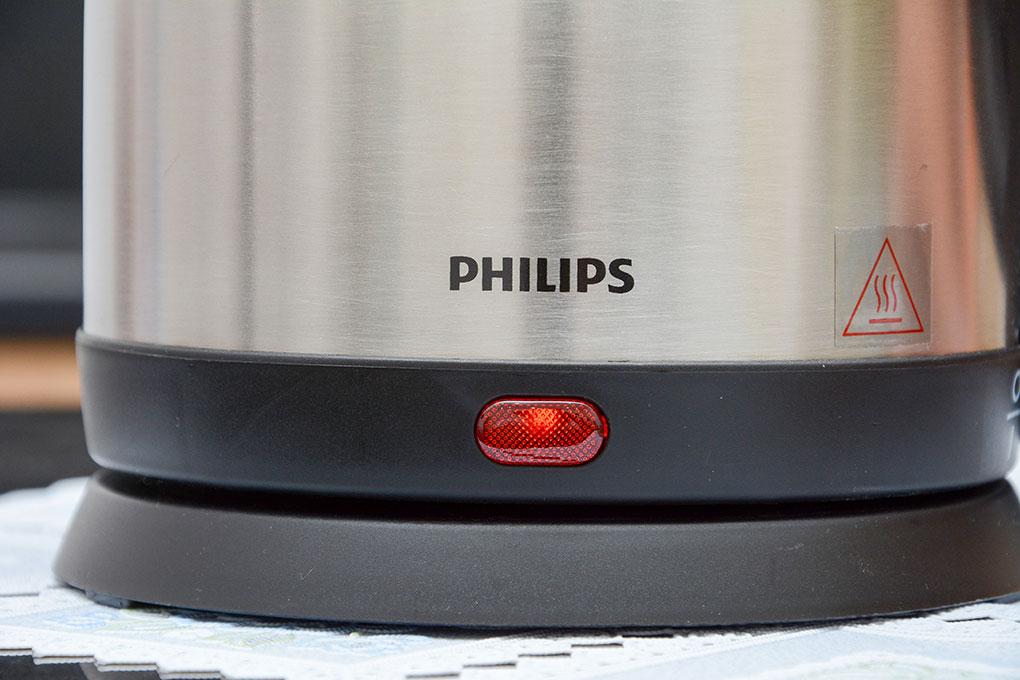 Ấm siêu tốc Philips 1.5 lít HD9306