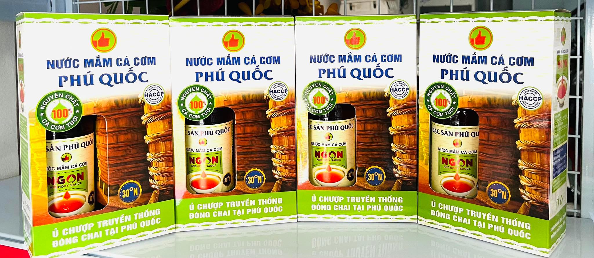 Combo 2 chai mắm cá cơm Phú Quốc NGON 30 độ đạm/520ML ( mắm Nhất )