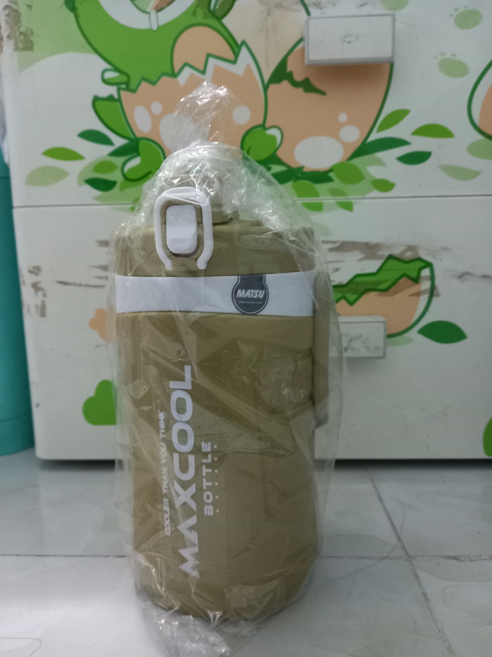 [HCM]BÌNH NƯỚC GIỮ NHIỆT MAXCOOL 1L NHỰA DUY TÂN