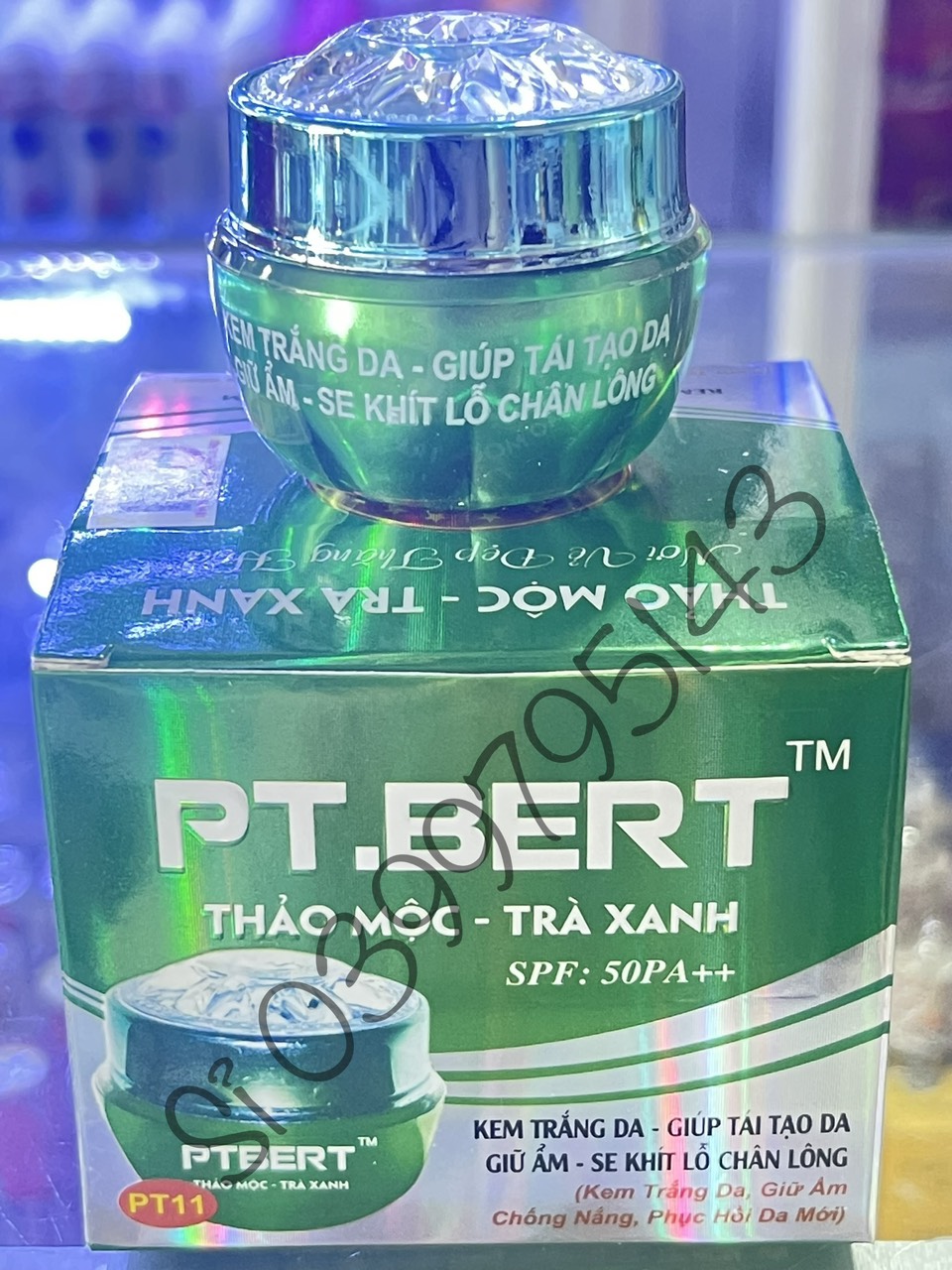 Kem pt. bert thảo mộc trà xanh, mụn, nám, trắng da 15g