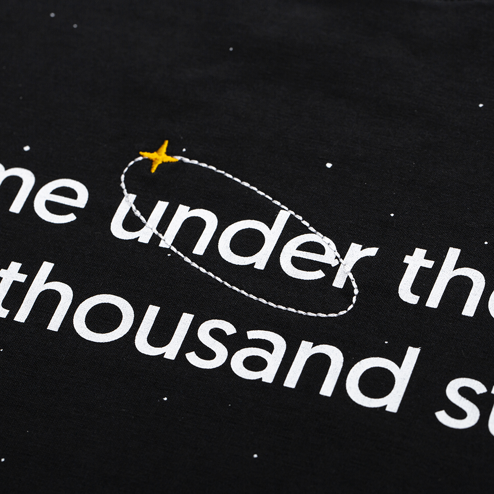 Áo thun UNDER Kiss Me Tee (Black) - UTS012A