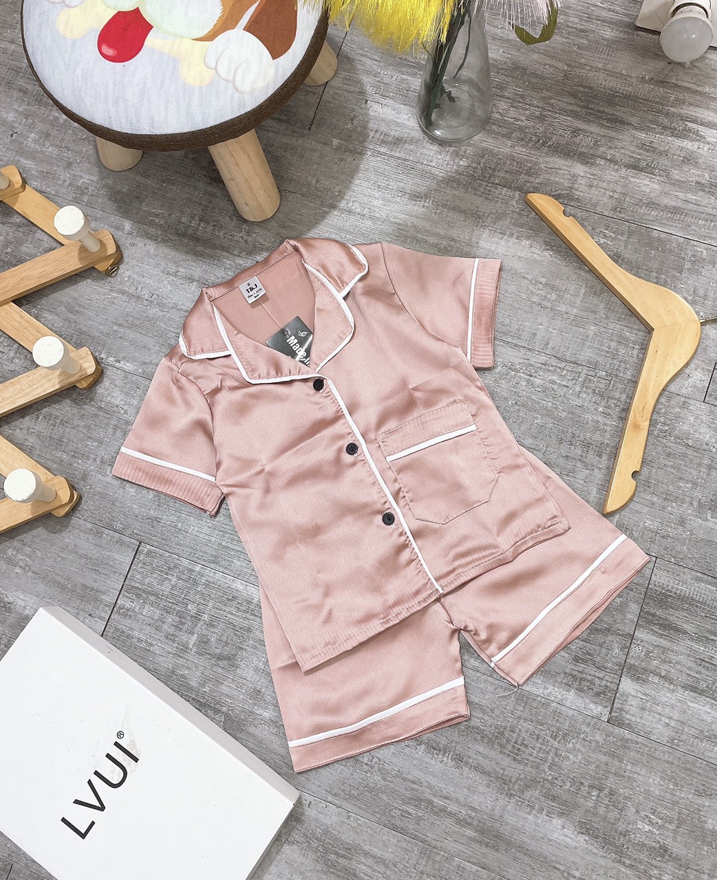 bộ pizama lụa satin cho bé 9-22kg