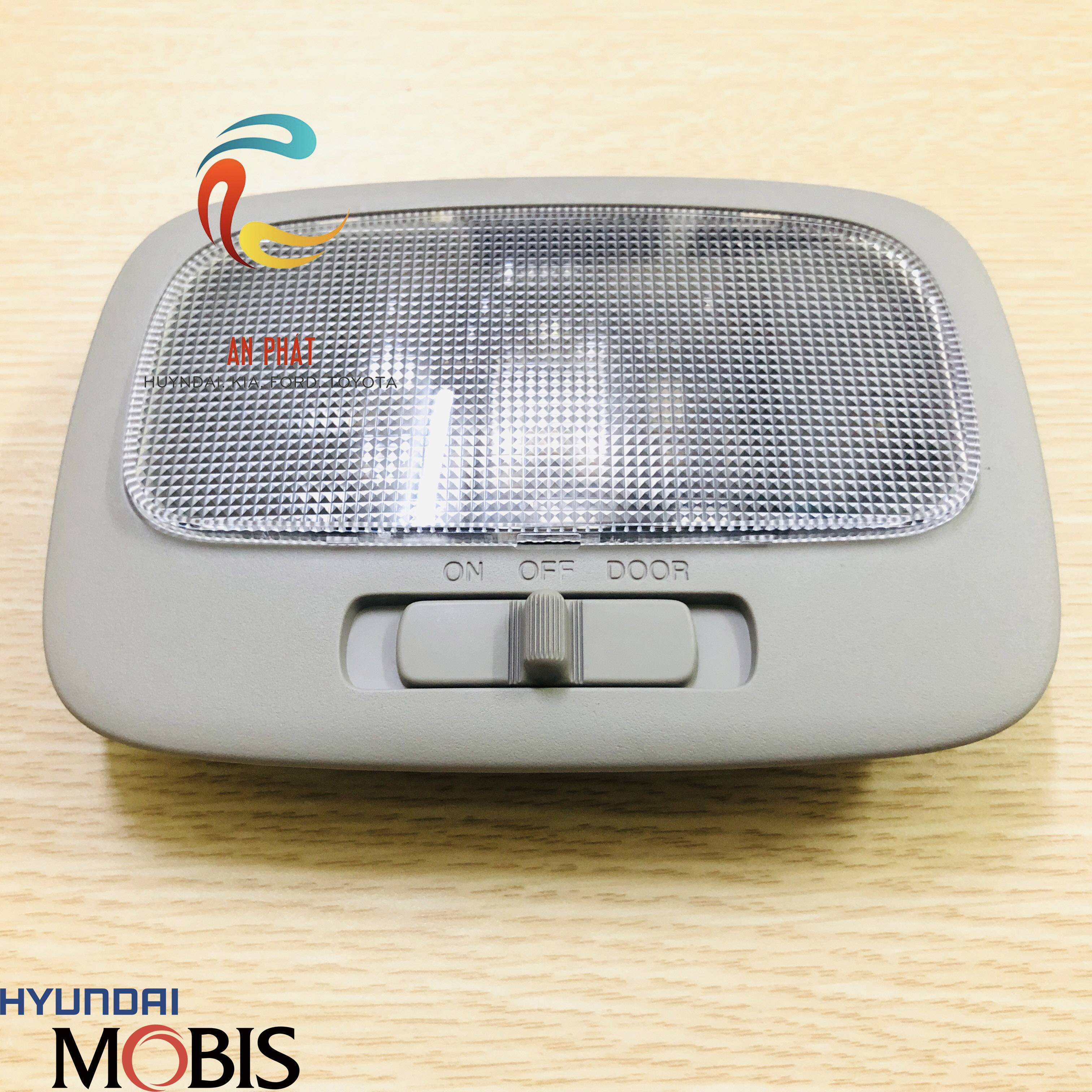Công tắc đèn trần sau kia carens 2007-2012 928704d500qw chính hãng mobis hàn quốc
