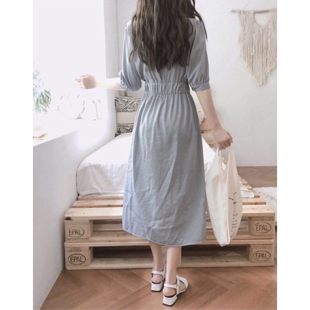 Đầm xám cổ vuông tay lỡ