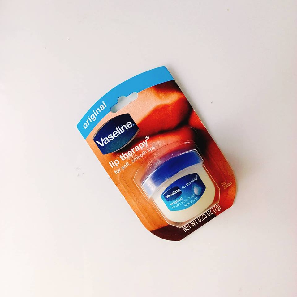 Son Dưỡng Môi Vaseline Trắng