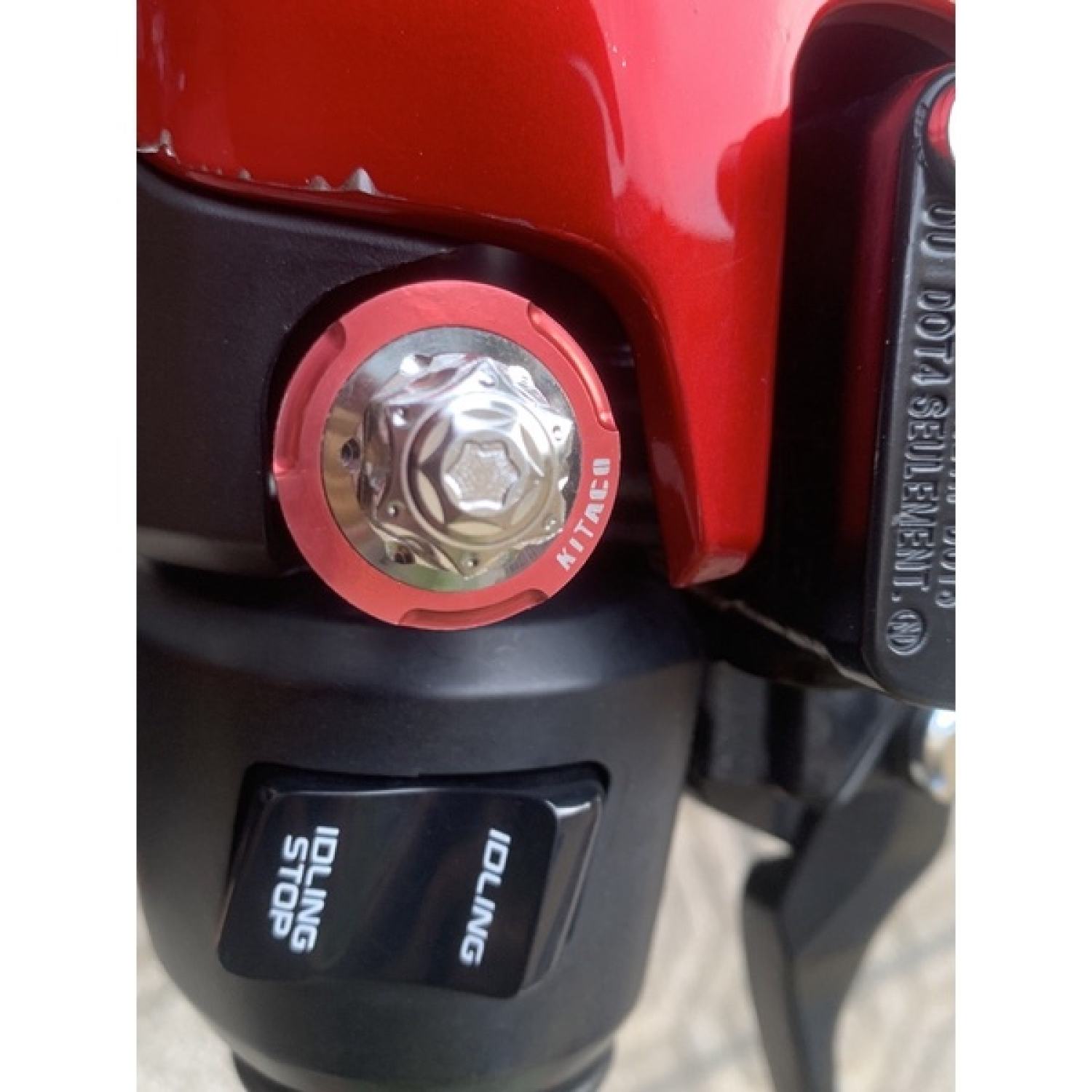 Ốc chân kiếng M3 inox 304 dành cho mọi dòng xe