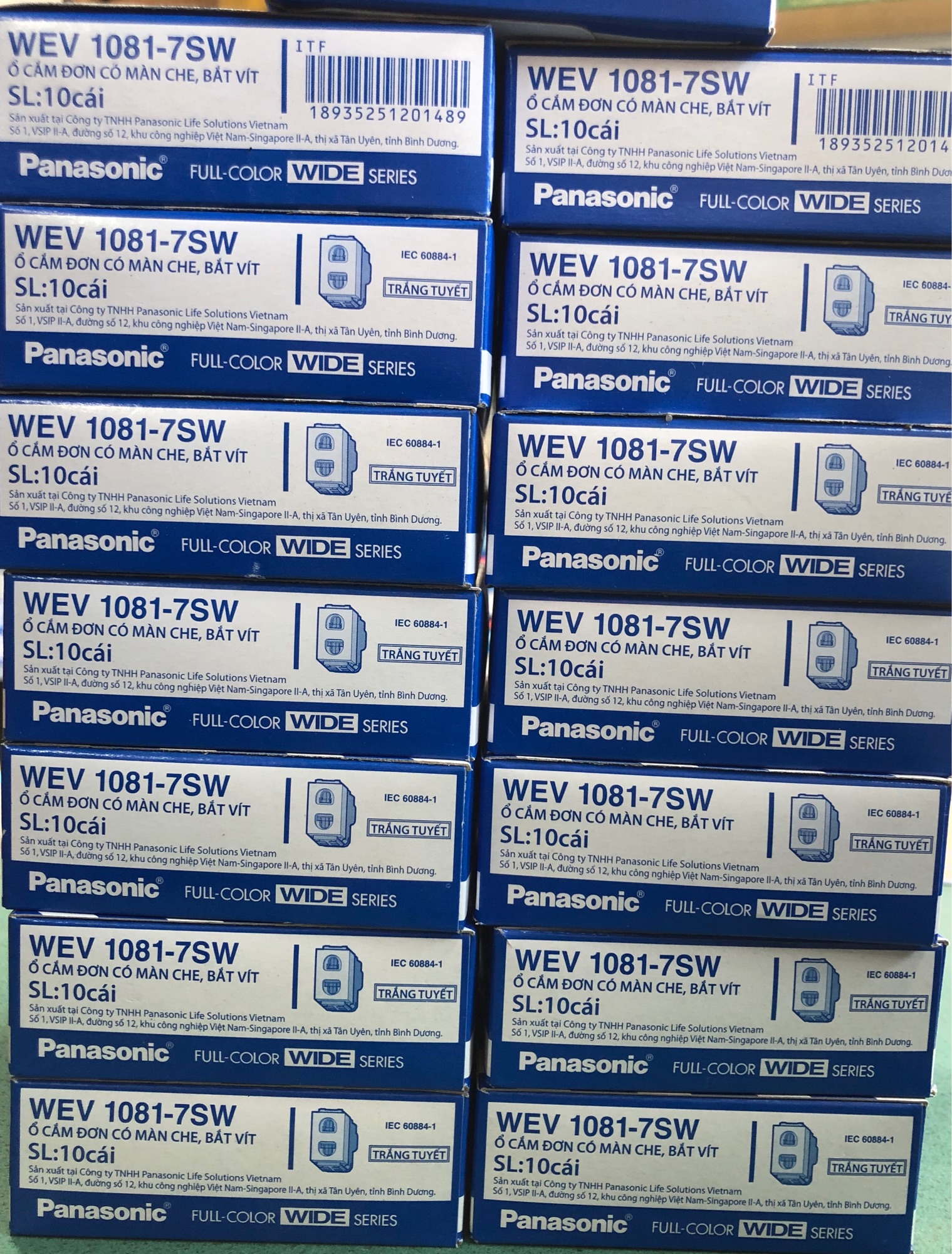 10 Hạt ổ cắm đơn 2 chấu Panasonic WEV1081-7SW