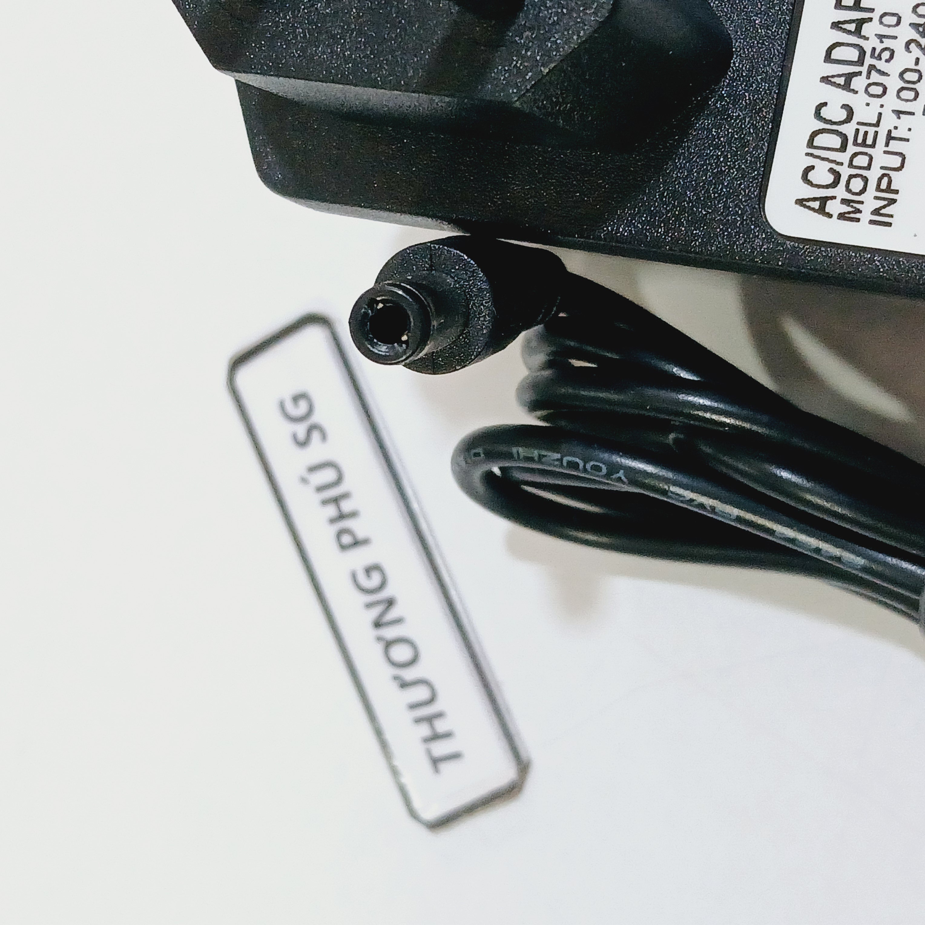 Nguồn Adapter DC 7.5V - 1A / Đầu cắm 5.5mm x 2.1mm