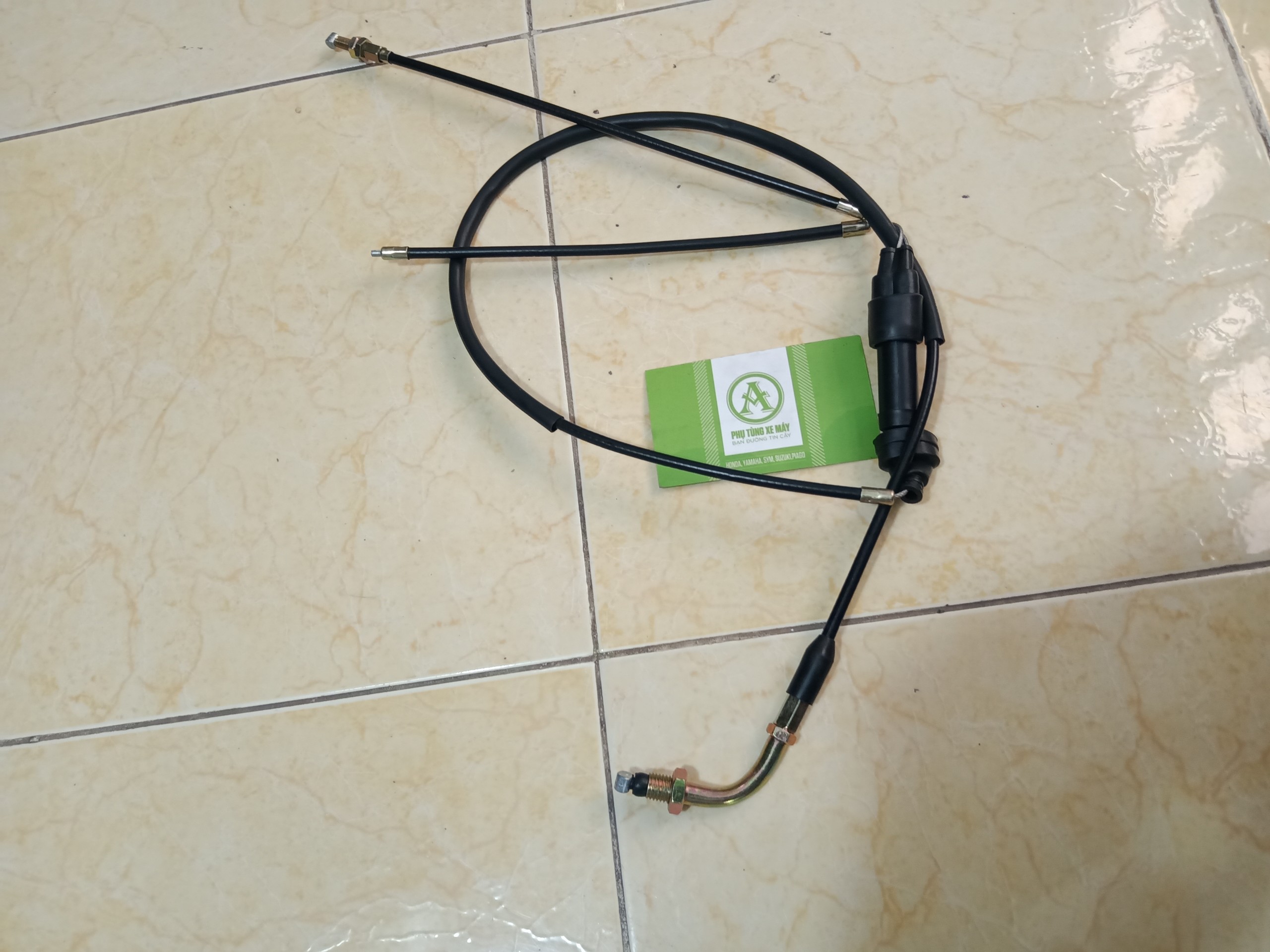 Double Throttle Cable of the 250Cc Three-Wheeled Fuel Tank (3-Wheeled Vehicle)
