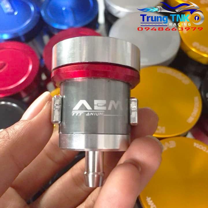 Bình dầu AEM nhỏ gắn các loại xe.
