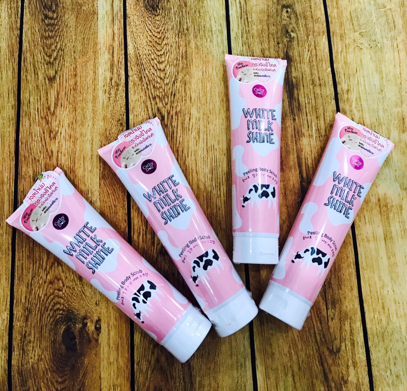 Tẩy tế bào chết Cathy Doll White Milk Shine