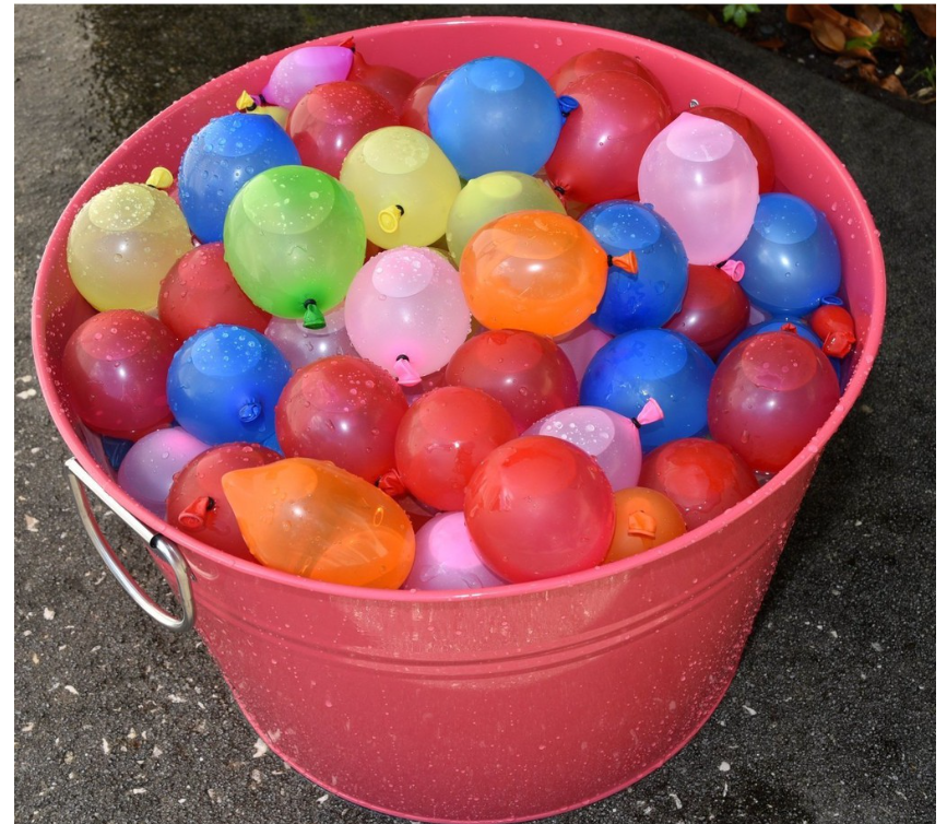 Bộ 111 quả bong bóng nước 3 chùm Magic Balloons