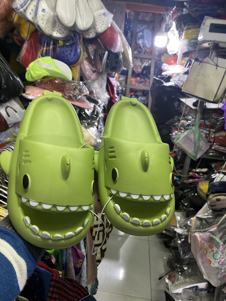 DÉP CÁ MẬP NHIỀU MÀU SIZE 36-40