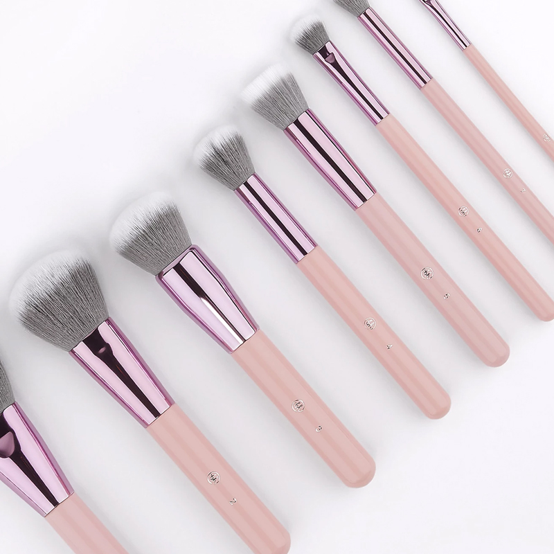 [HCM]Cọ Bh Cosmetics Opallusion Dreamy 8 Piece Brush Set