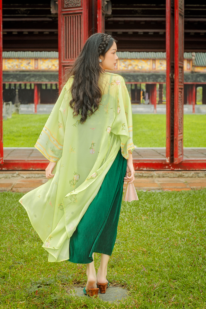 Sumire Store Áo khoác in Hoa Niên Ca - Xanh cốm
