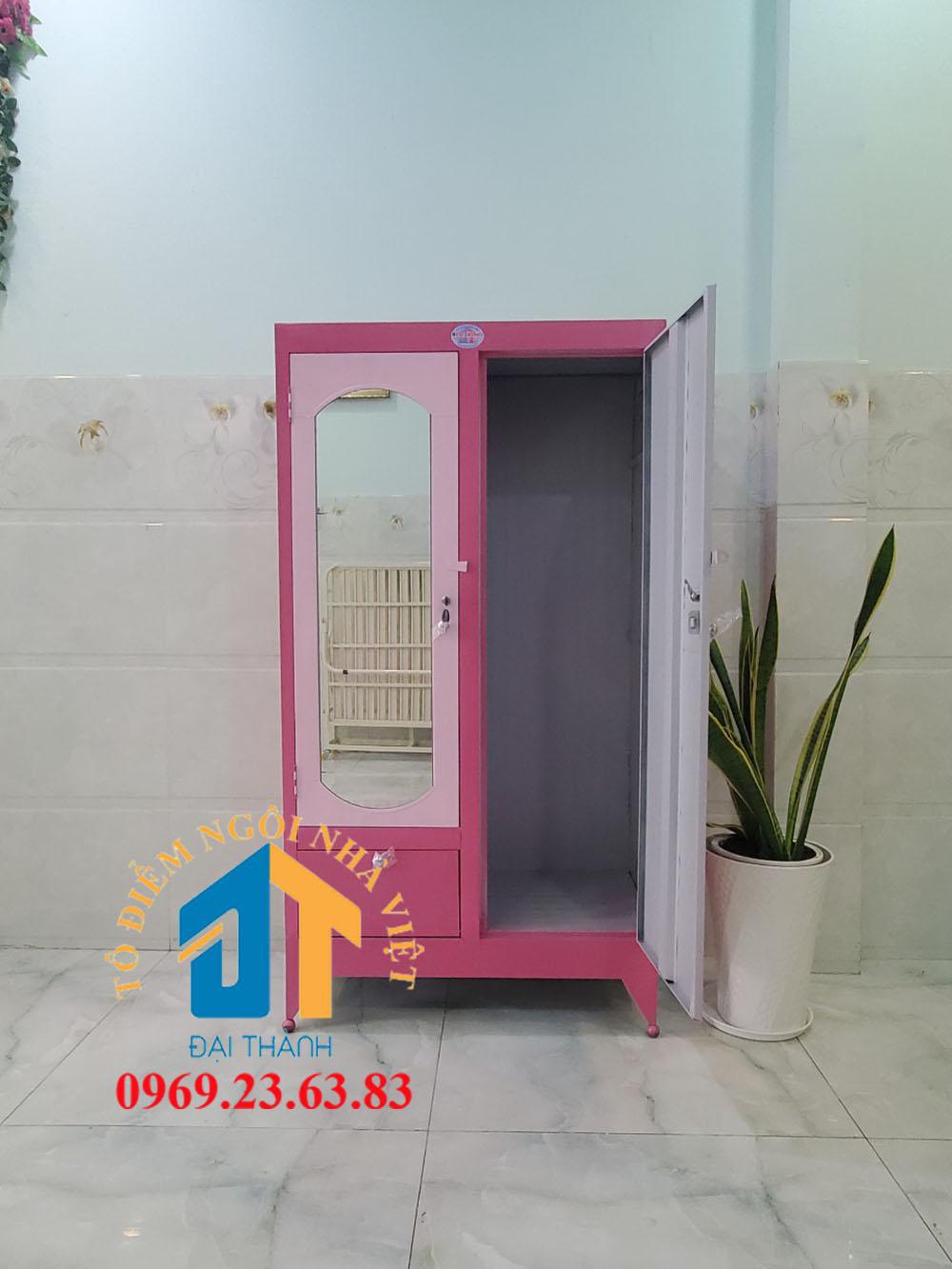 1m6 Purple Iron Wardrobe