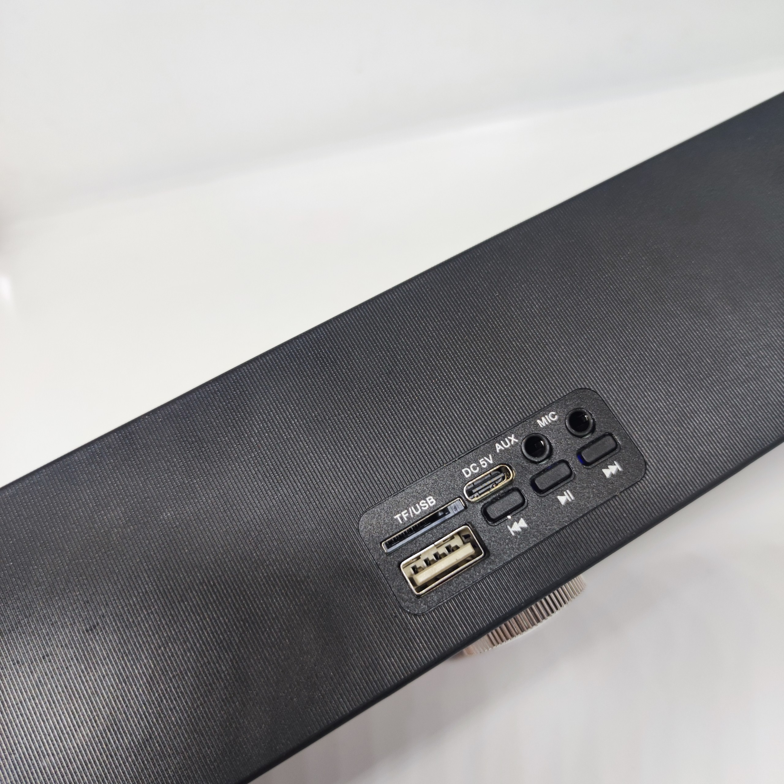 Loa bluetooth E-3528 mới 100%