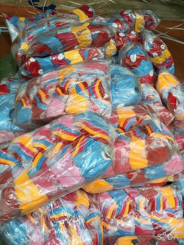 Mũ kèm khăn von