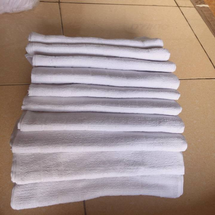 Khăn Lau Trắng 27x27 cm 100 chiếc