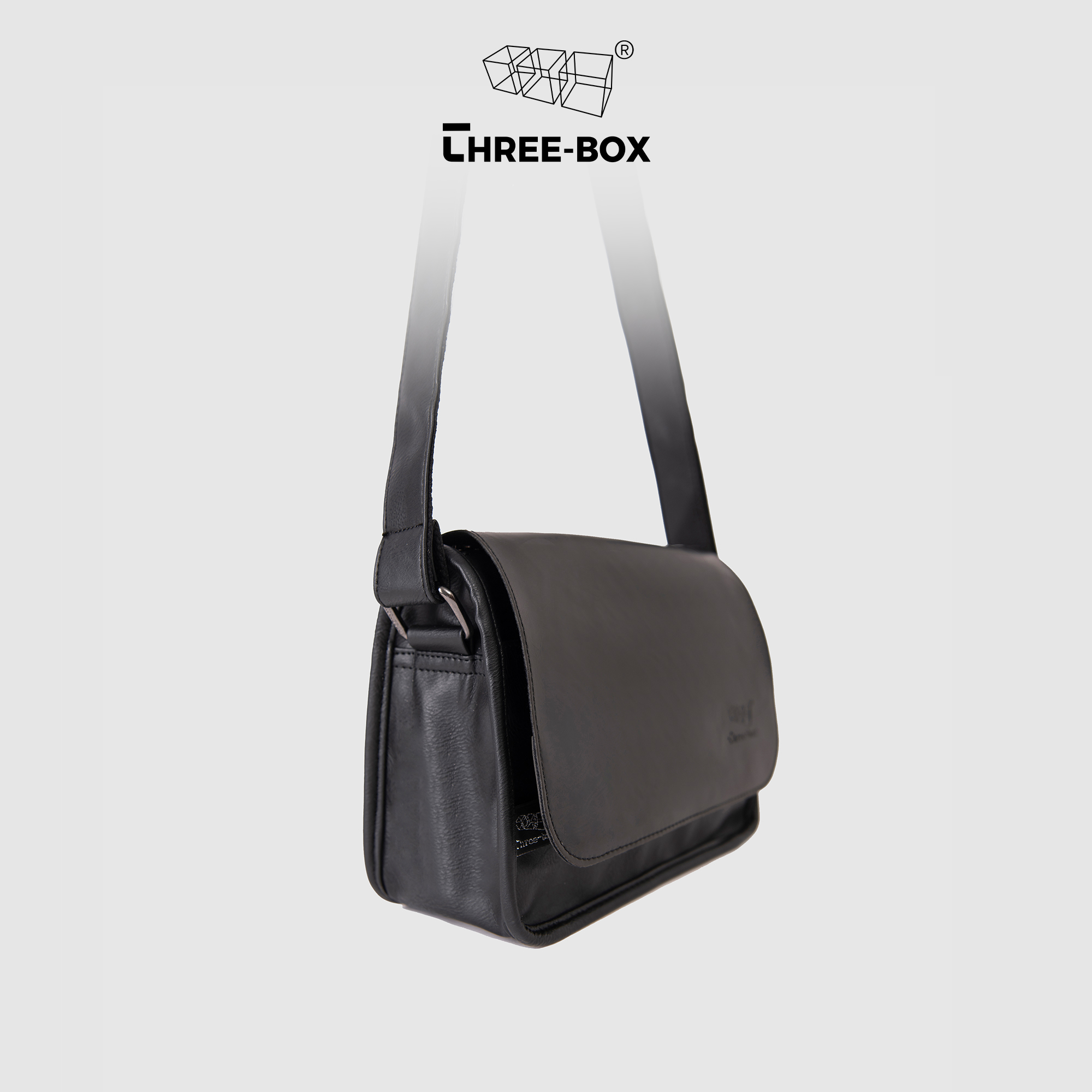 Túi quai chéo da thương hiệu Three-Box - MS3440