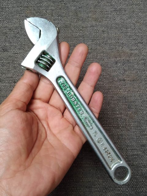 Mỏ lết Nhật bãi đủ cỡ - Made in Japan