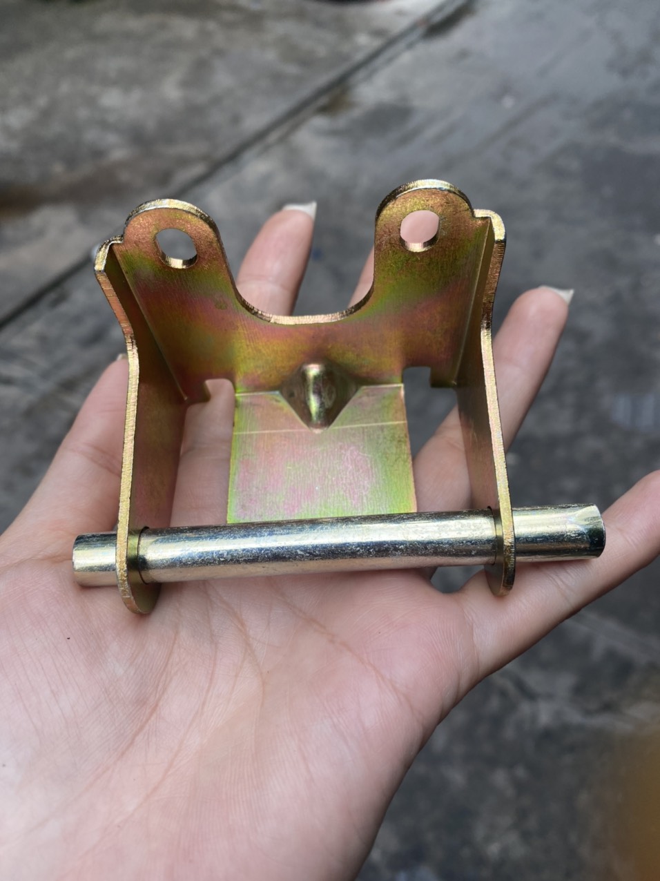 BẢN LỀ - PAS YÊN TRƯỚC SIRIUS