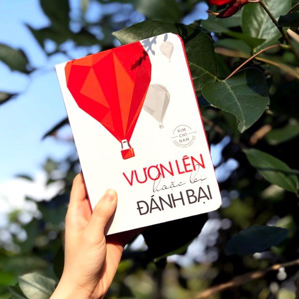 Sổ Tay/Notebook: Vươn Lên Hoặc Bị Đánh Bại