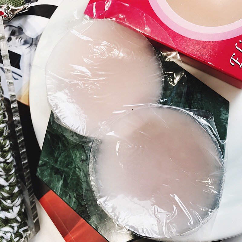 Hộp 2 Miếng Silicon Dán Đầu Ngực ,Đầu Ti
