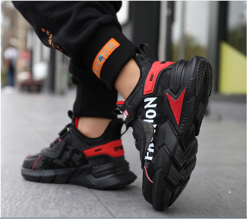 Giày thể thao bé trai siêu nhẹ - SS104