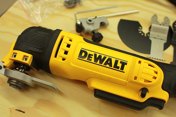 [HCM]Máy cắt đa năng Dewalt DWE315K