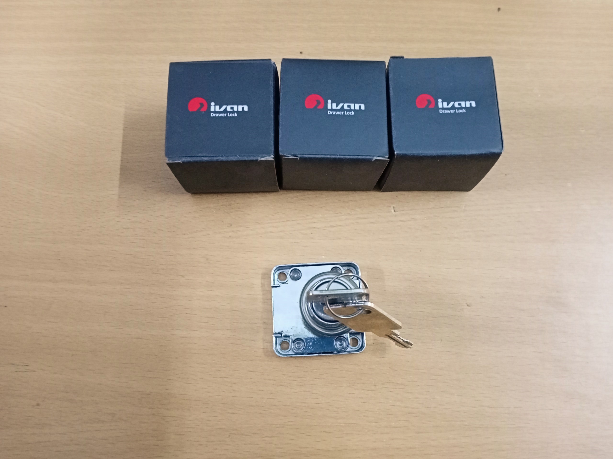 [HCM]Khóa tủ IVAN 03138.022 CP crom bóng